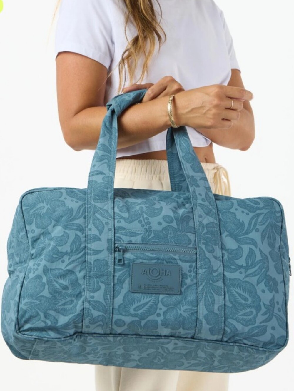 ALOHA Collection Breezy Keep It Light Blue Floral Weekender Duffel Bag Slate NWT